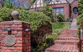 Daisy Hill Bed And Breakfast